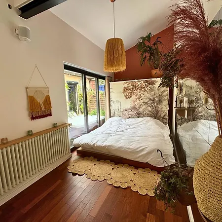 Paris Maison Exception Terrasse Jacuzzi Parking Gratuit Saint-Ouen (Seine-Saint-Denis)